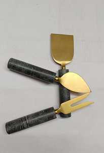 Ensemble de trois pièces de couteaux à fromage en acier inoxydable avec manche et têtes en marbre gris naturel Couteau de cuisine en or mat - Product Image 4