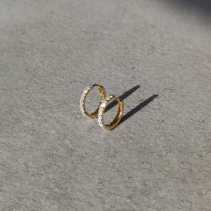 ต่างหูห่วงเพชร Pav Diamond รุ่นมินิ - Product Image 3