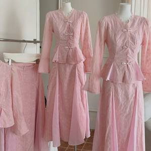 Ensemble de mode personnalisé en dentelle rose, chemisier et jupe longue pour femmes, vente en gros - Product Image 5