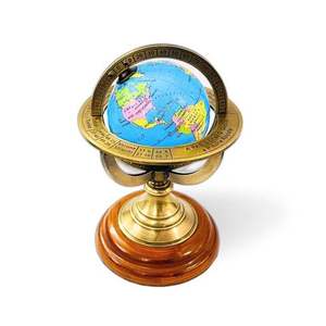 HMA อาร์มารี่ทองเหลืองสไตล์เรอเนสซองส์สำหรับแขวนตกแต่งในงานดิวาลีหรืองานแต่งงาน - Product Image 1