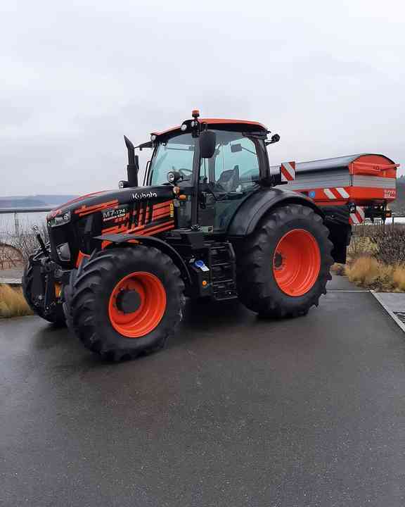 Lawn Mower 4x4 Small Tractor With Front End Loader Backhoe Kubota Tractors Trucks Agriculture Mini Farm Tractor..