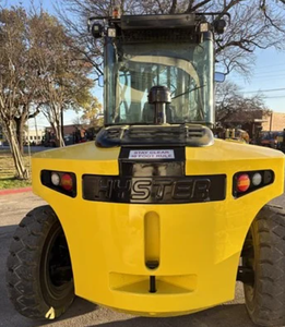 Offre exclusive aux enchères pour chariots élévateurs pneumatiques H330HD 2017, capacité de maintien de 33 000 LBS - Product Image 2