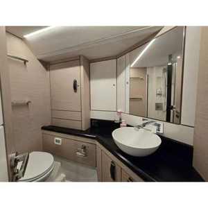 Camas Sofá Premium Jeanneau Yachts 65 para Comodidad y Estilo - Product Image 2