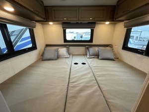 Nouveau T-H-O-R Freedom Traveler A24 2026 Prêt pour le Voyage - Product Image 2