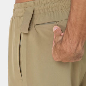 92% Polyester recyclé 8% élasthanne solide respirant séchage rapide hommes entraînements Shorts coupe régulière 9 "doux contre la peau confortable - Product Image 3