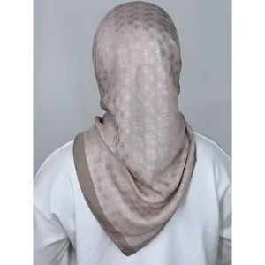 Elegante Bufanda de Satén con Patrón de Capullo, Lujosa Bufanda Larga de Seda de Diseñador con Diseño Personalizado para Primavera, Verano y Otoño - Product Image 3