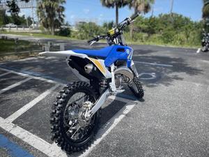 Disponible dès maintenant : Motocross 2025 TC 150 Heritage - Product Image 4