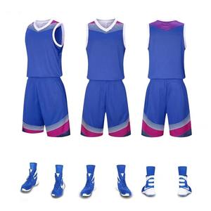 Conjunto de camiseta de baloncesto para hombre, uniformes de baloncesto en blanco, chaleco de entrenamiento transpirable, pantalones cortos de doble bolsillo, traje deportivo de baloncesto - Product Image 3