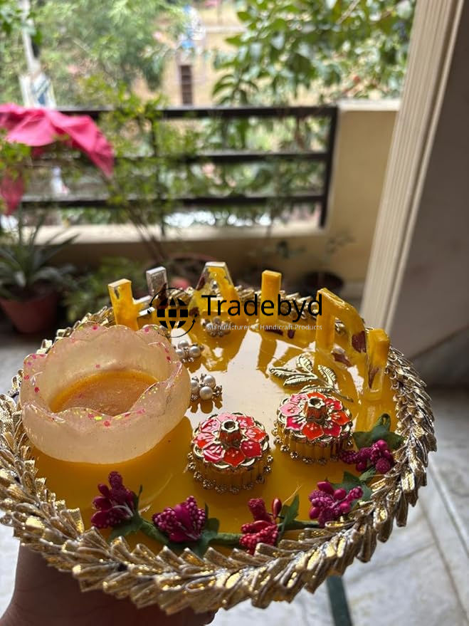 Available in different Colors