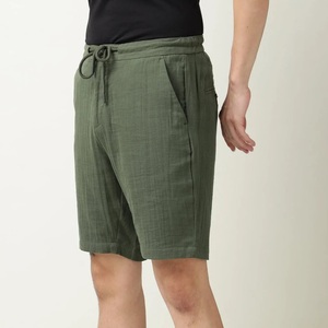 Shorts amples pour hommes, design tendance, séchage rapide, confortables, vêtements de sport, prix abordable, fournisseur de pantalons courts pour hommes du Bangladesh - Product Image 3