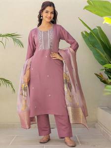 <b>women</b> ethnic Pink Floral Embroidered Round Neck Pure <b>Silk</b> Straight Kurta With <b>Trousers</b> & Dupatta indian pakistan salwar kameez - Product Image 6