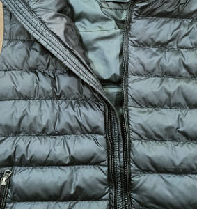 Gilet matelassé sans manches OEM, veste gonflée, logo personnalisé, couleur personnalisée, polyester, gilets de haute qualité, chauds, d'hiver, matelassés, pour hommes et femmes - Product Image 6
