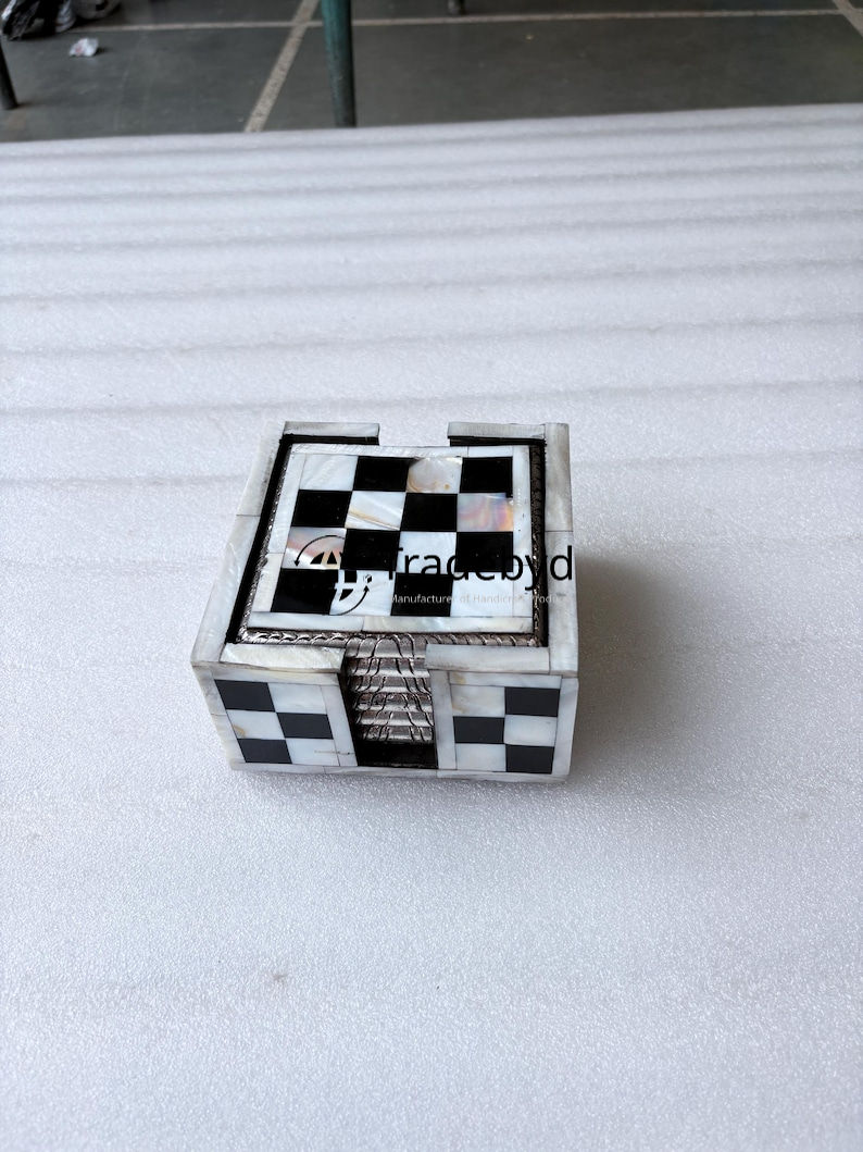 Available in different colors