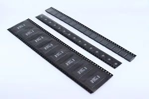 PE, ABS, חומר פלסטיק PC רוחב מותאם אישית 8MM-102MM סרט מנשא פלסטיק SMT