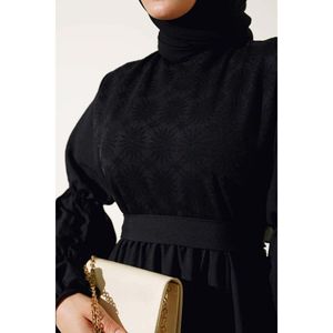 Robe à manches élastiques noire - Product Image 4