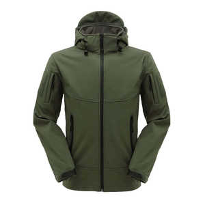 Veste à capuche de sport pour homme avec poche Veste à coque souple en polaire tactique, respirante et imperméable avec logo personnalisé pour homme - Product Image 2