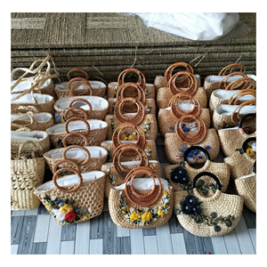 Water Hyacinth <b>Bag</b> natural water hyacinth fiber crafted for casual handbags and daily <b>carrying</b> Vietnam - Product Image 1