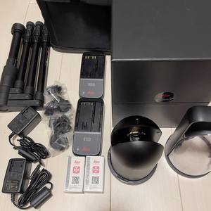 Scanner laser d'imagerie BLK360 avec sac de transport G1, outils à main, produit à prix réduit avec kit de mission inclus - Product Image 2