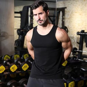 Débardeur d'été en coton pour hommes de haute qualité OEM Débardeur pour hommes de fitness et de gymnastique Débardeur pour hommes de grande taille fabriqué par RAM Industry - Product Image 6