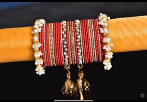 กำไลข้อมือผู้หญิงทำเองสไตล์ใหม่และไม่เหมือนใครเครื่องประดับสุภาพสตรีสีทึบกำไลเจ้าสาวและชุดปาร์ตี้ - Product Image 3