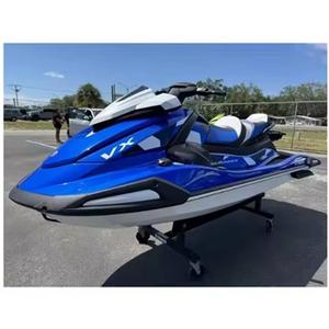 Vente exceptionnelle de jet ski Yamaha WaveRunner VX Cruiser HO, moteur électrique à 4 temps suralimenté, embarcation nautique avec remorque - Product Image 5