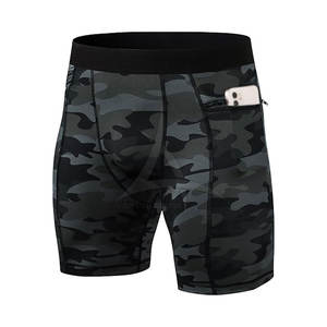 Shorts de compression sportifs tendance pour hommes, qualité supérieure, taille élastique, uni, décontracté, séchage rapide, entièrement personnalisable - Product Image 1