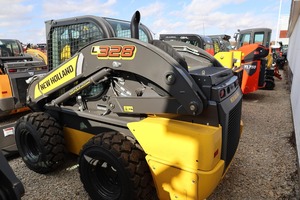 Minicargadora ASV L328 más vendida, carga nominal de 2-40 toneladas, 1 año de garantía, bomba de rodamiento de motor, caja de cambios, cargadora sobre orugas - Product Image 5