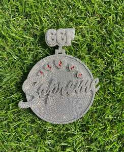 5 Piezas de Dijes Clásicos Redondos de Diamantes Reales con Letra Personalizada, Chapados en Oro Blanco de 14K sobre Plata de Ley, para Hombres, Fiestas - Product Image 2