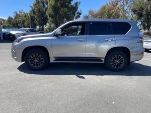 Precio bajo, Lexus GX 460 Luxury 2023, auto usado en venta - Product Image 4