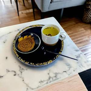 Plateau de service à 3 niveaux en résine décorative de créateur, fabriqué à la main et personnalisé de qualité supérieure, ensemble de sous-verres pour la maison et les restaurants de l'Inde - Product Image 4