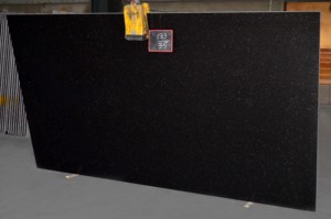 Granito Negro Pulido Galaxy para Paredes, Pisos y Áreas de Alto Tráfico - Product Image 2