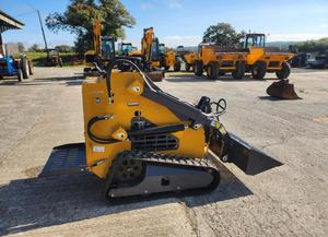 Livraison gratuite bon marché Mini Skid Steer moteur CE EURO5 EPA Skidsteer roue diesel sur chenilles Mini chargeuse sur chenilles pour tout terrain - Product Image 4