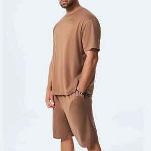 Vêtements pour hommes en tissu éponge Impression de logo personnalisé Tenue décontracté à manches courtes T-Shirt Short Ensemble 2 pièces Prix de gros Été 2026 - Product Image 2