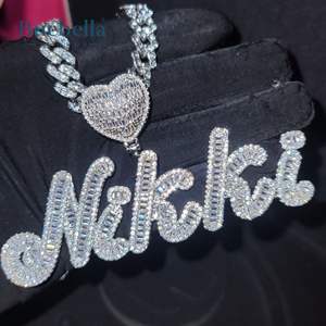 14K blanco 925 Plata Iced Out corazón personalizado cursiva nombre Baguette colgante estilo Hip Hop Moissanite joyería para hombres - Product Image 2