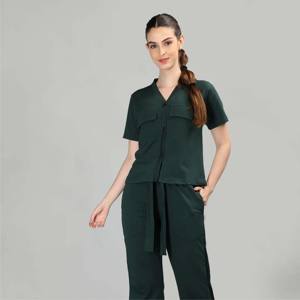 ชุด Co-Ord สุดหรูของผู้หญิง OEM ชุดเสื้อและล่างเข้าคู่กันเพื่อให้ดูทันสมัยและทันสมัย - Product Image 1