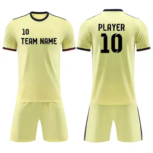 Source Sportswear Hommes Football Football Uniforme Kit Ensemble Logo Personnalisé Sublimation Sportswear pour Unisexe Demi Manches uniformes de football