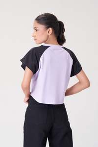 Meilleure vente vêtements d'été haut court t-shirt uni confortable nouveau style manches courtes à la mode femmes T-Shirt vêtements décontractés - Product Image 2