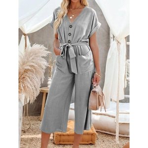Combinaison longue boutonnée à col en V et manches courtes pour femme avec détails de poches, 33926 - Product Image 3