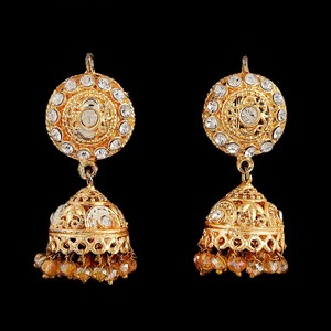 Jhumki Elegantes para Mujer - Dorado y Color Melocotón - Product Image 1