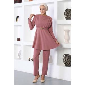 ชุดเซ็ตสองชิ้นลำลองสำหรับสุภาพสตรี พร้อมเข็มขัด กางเกงขาสั้นยาวระดับเข่า เสื้อเบลเซอร์สำหรับฤดูร้อน ไซส์ XL เหมาะสำหรับใส่ไปคลับ ทำงาน หรือใส่ลำลอง - Product Image 4