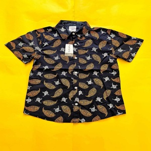 เสื้อเชิ้ตแขนสั้นคอกลมลำลองผู้ชาย ไซส์ใหญ่ ระบายอากาศได้ดี พิมพ์ลายดิจิตอลบนผ้าไม่ทอ ออกแบบ OEM ผ้าฝ้าย 100% สั่งทำได้ - Product Image 3