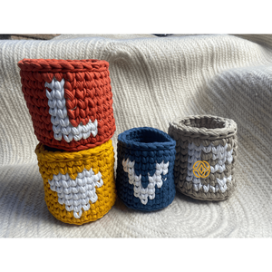 Lot de 4 paniers de rangement multicolores en fil de t-shirt, organisateur tissé doux pour le salon et la décoration intérieure, 5,5x5,5 pouces - Product Image 3