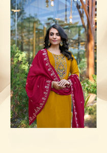 Dernière séquence lourde travail Chanderi soie Dupatta avec ensemble de bas Kurti en soie pour vêtements de fête Collection de vêtements indiens pakistanais - Product Image 4