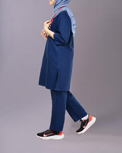 Ventes en gros de blouses médicales d'été unisexes de haute qualité pour infirmières et médecins, uniformes personnalisés avec impression de logo - Product Image 3