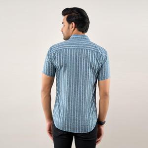 Chemise décontractée rayée bleu marine 100 % coton pour homme, coupe classique, en popeline respirante, idéale pour l'été et les tenues professionnelles formelles, pièce unique - Product Image 3
