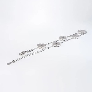 Beau bracelet à breloques en diamant cultivé en laboratoire Five Clover Cluster bijoux personnalisés excellente coupe cadeau incroyable pour les femmes - Product Image 6