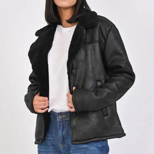 Veste en cuir d'agneau d'hiver de haute qualité avec un design respirant en tricot Logo frontal Équilibre entre chaleur et style - Product Image 1