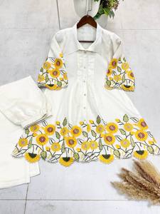 ชุด CO-ORD นักออกแบบที่กำลังมาแรงพร้อมงานปักตามลำดับ - Product Image 6