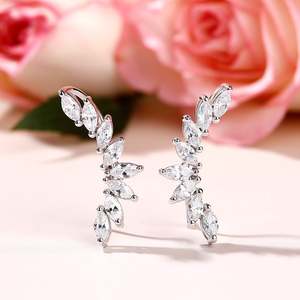 Boucles d'oreilles Jeulia en argent sterling, coupe marquise, motif feuille, pour mariage - Product Image 5