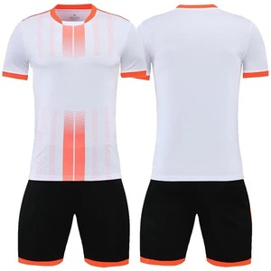 Maillot de football unisexe de haute qualité, uniformes et tenues de football, manches courtes, respirant, léger, vêtements de football par sublimation - Product Image 5
